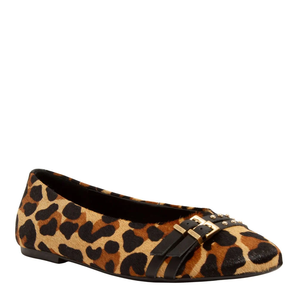 Sapatilha Couro Nobre Soft Animal Print Estampa Onça Bico Redondo - vista 3 de 5