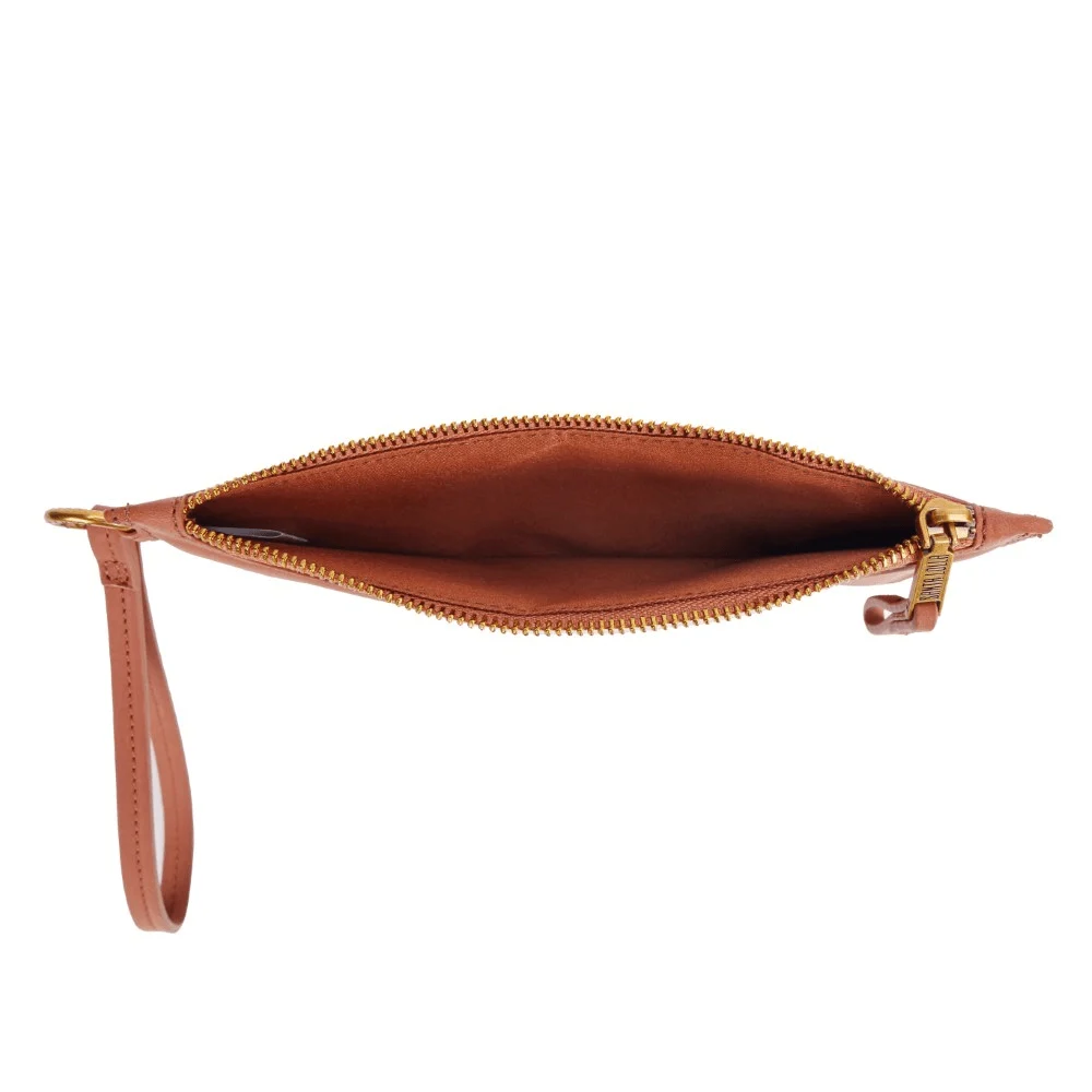 Clutch Pequena Camurça Marrom Alça De Mão - vista 7 de 8