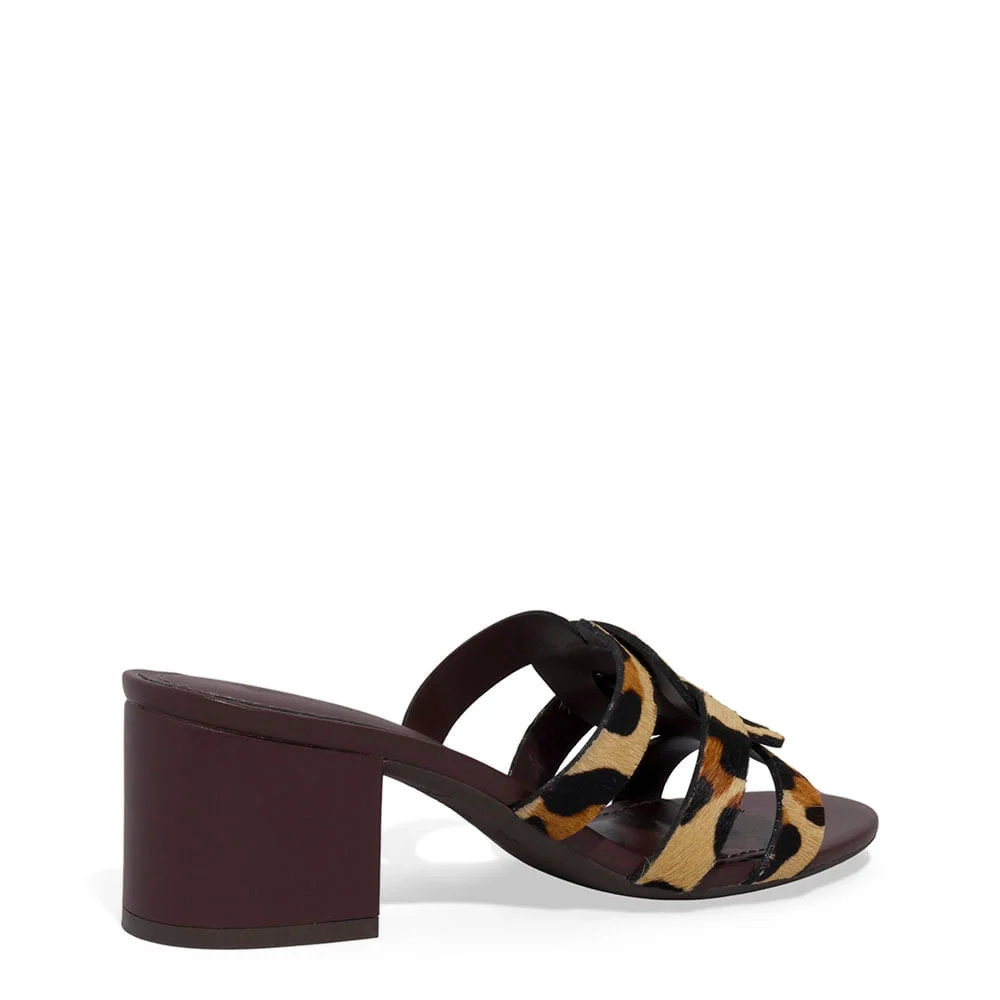 Mule Couro Nobre Salto Bloco Estampa Animal Print Onça - vista 3 de 3
