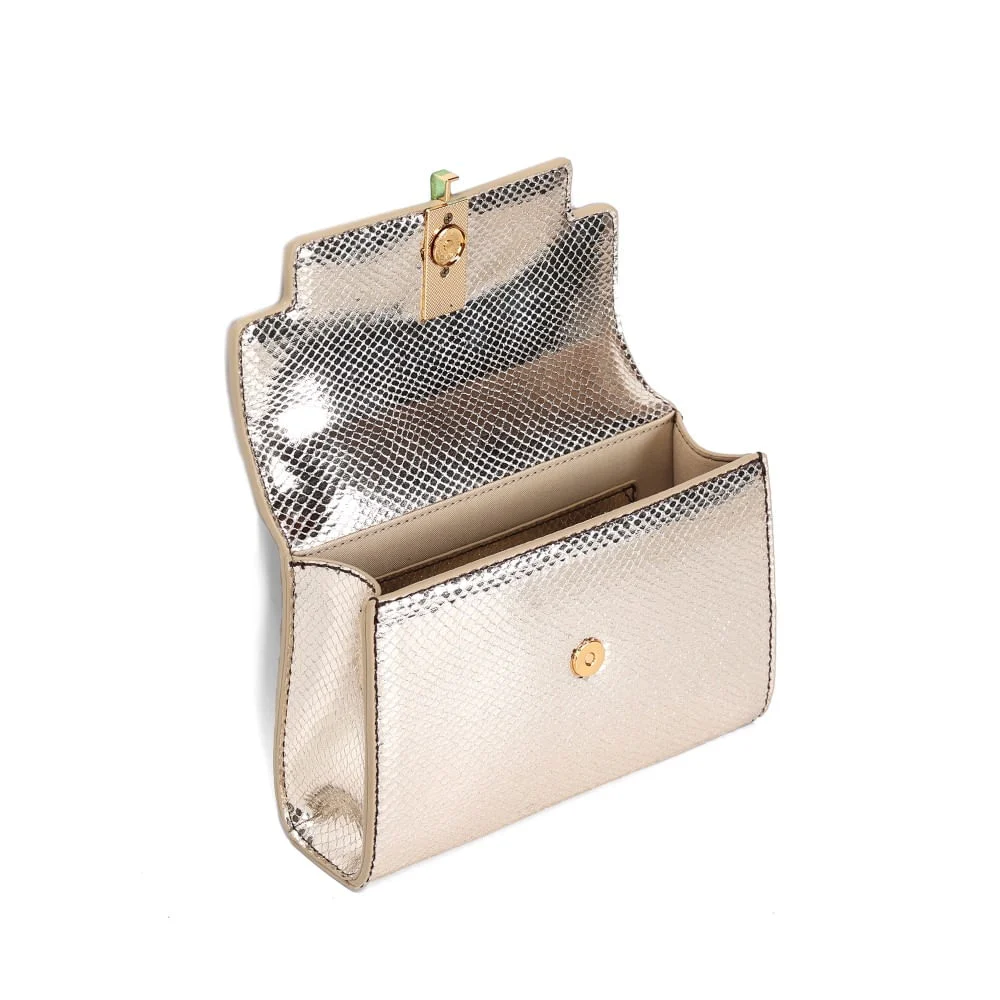 Bolsa Metalizada Dourada Transversal - vista 3 de 3