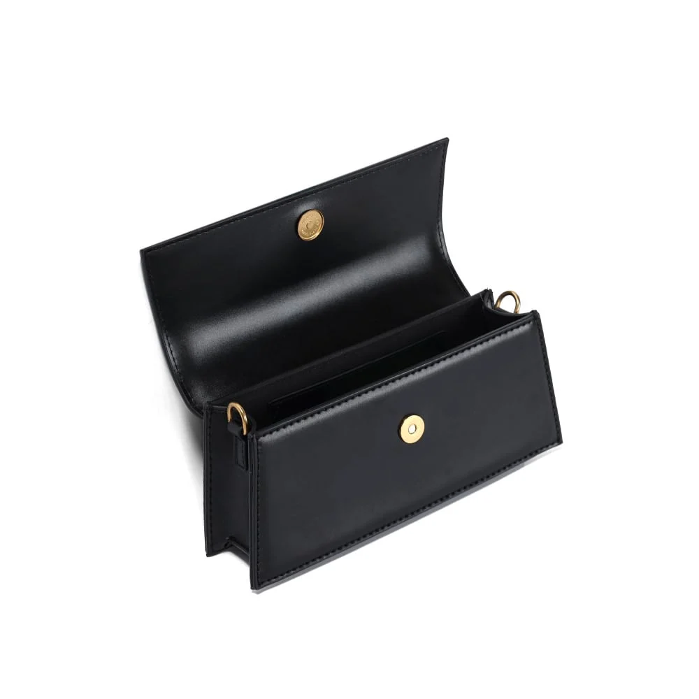 Bolsa Soft Preta Alça de Pérolas e Transversal - vista 3 de 3