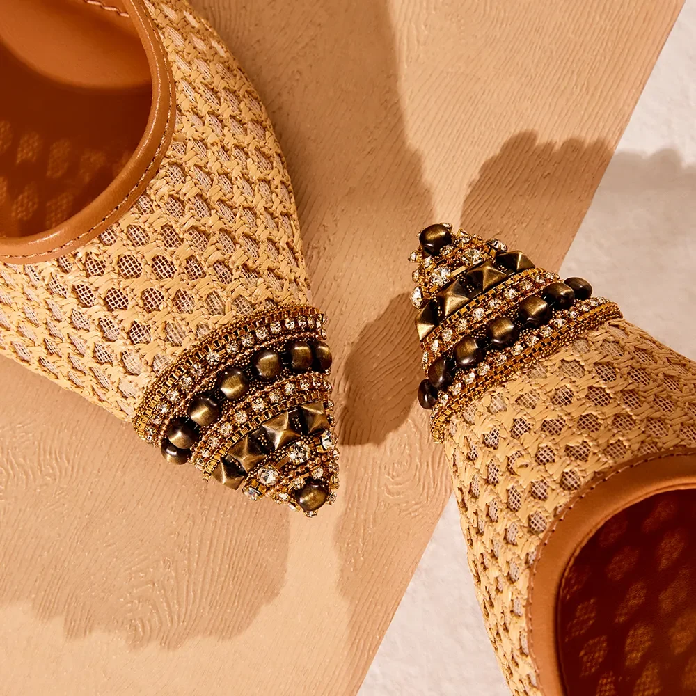Scarpin Slingback Strass Salto Fino Bege Claro - vista 4 de 4