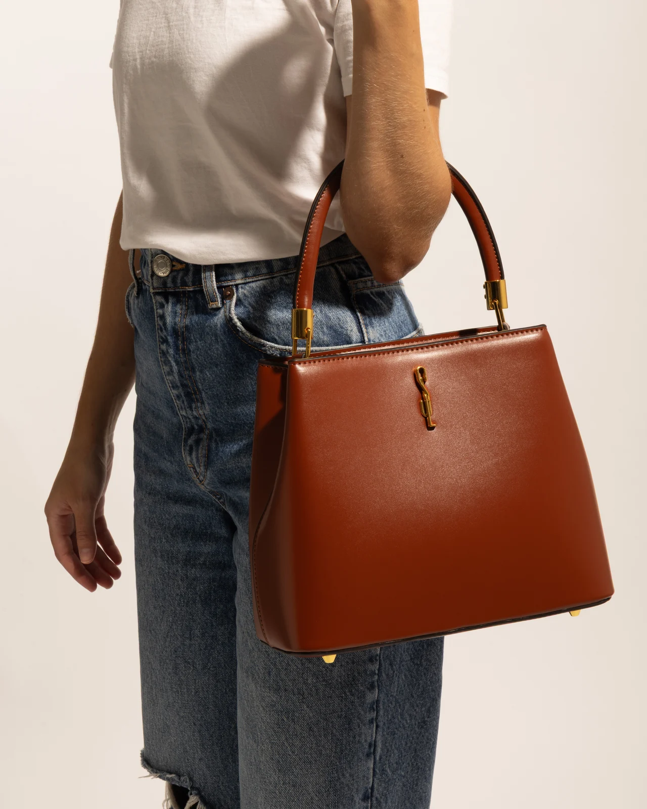 Bolsa M Material Soft Preto - vista 8 de 8
