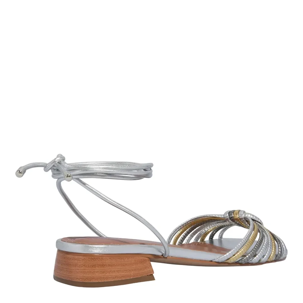 Rasteira Metallic Ultra Prata Salto Baixo - vista 3 de 4