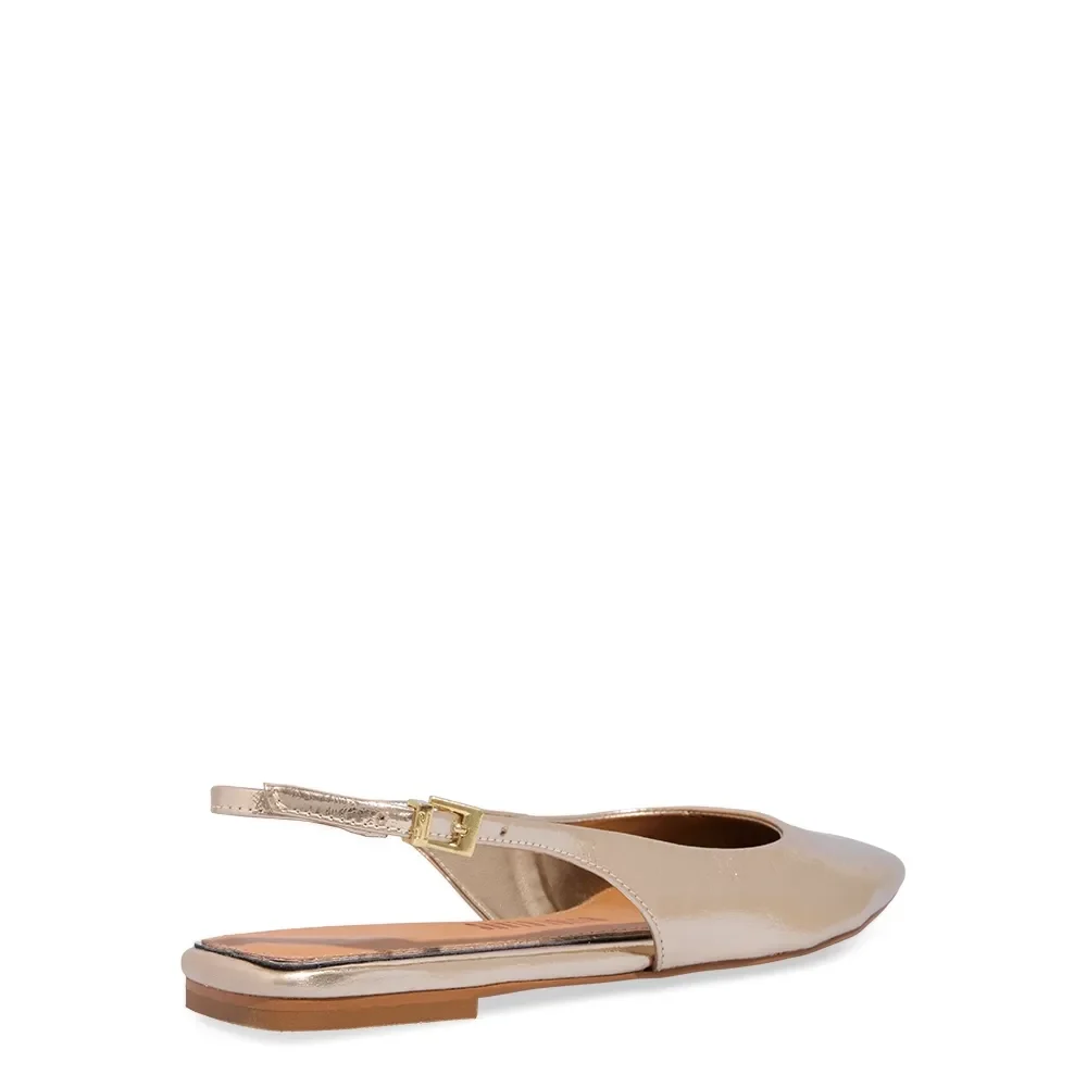 Sapatilha Slingback Metalizada Bico Quadrado Dourada - vista 3 de 4