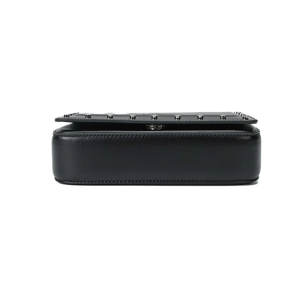 Bolsa Pequena Soft Preta Tachas Alça Transversal - vista 9 de 10