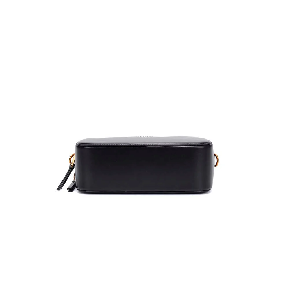 Bolsa Pequena Soft Preta Alça Transversal - vista 4 de 5
