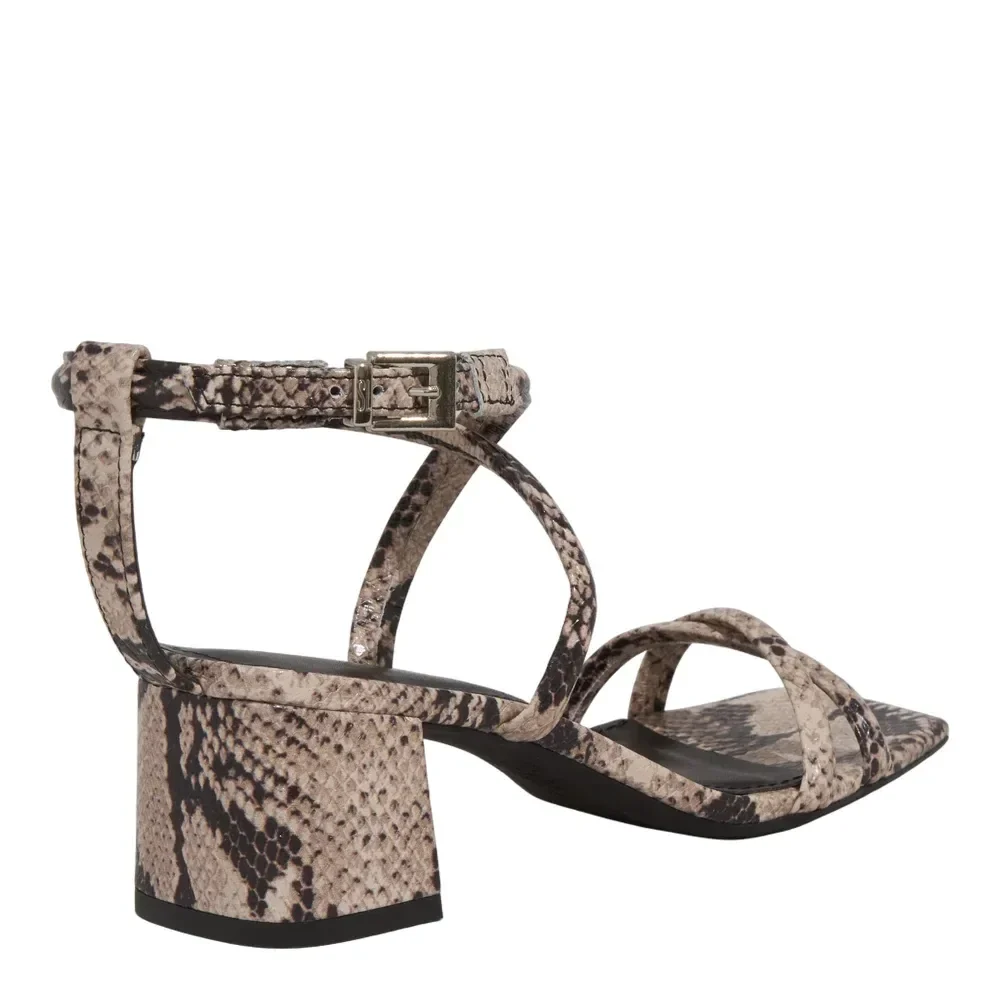 Sandália Couro Bico Quadrado Animal Print Cobra - vista 3 de 3