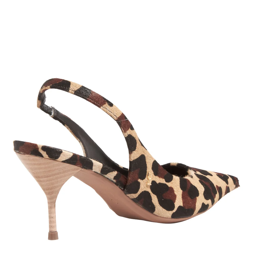 Scarpin Slingback Couro Pelo Salto Agulha Animal Print Onça - vista 3 de 3