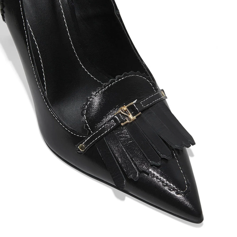 Scarpin Couro Preto Bico Fino Franja - vista 3 de 5