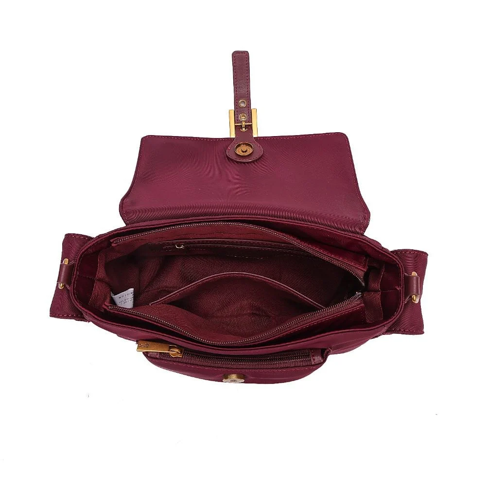 Bolsa Nylon Média Roxo Berry Fivela Transversal - vista 6 de 9