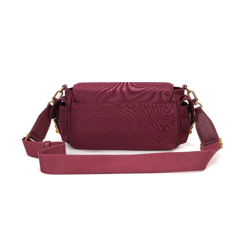 Bolsa Nylon Média Roxo Berry Fivela Transversal - vista 9 de 9