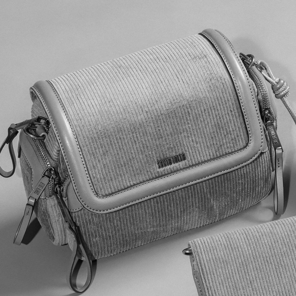 Bolsa Média Veludo Cotelê Transversal Preto - vista 6 de 6