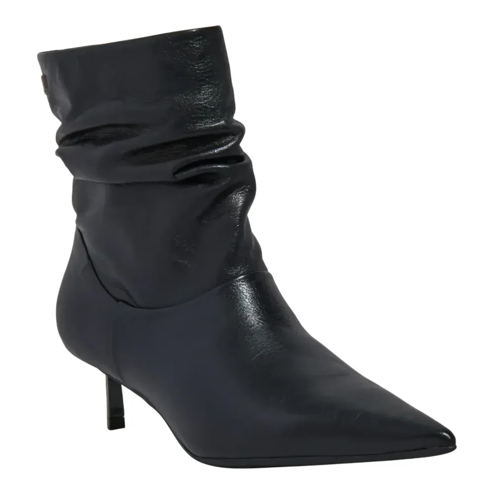 Bota Couro Nobre Cano Médio Slouch Preto - vista 3 de 4