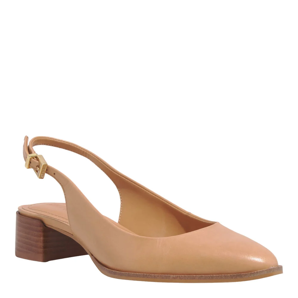 Scarpin Boneca Slingback Couro Nobre Soft Marrom Doce de Leite Salto Bloco - vista 2 de 3