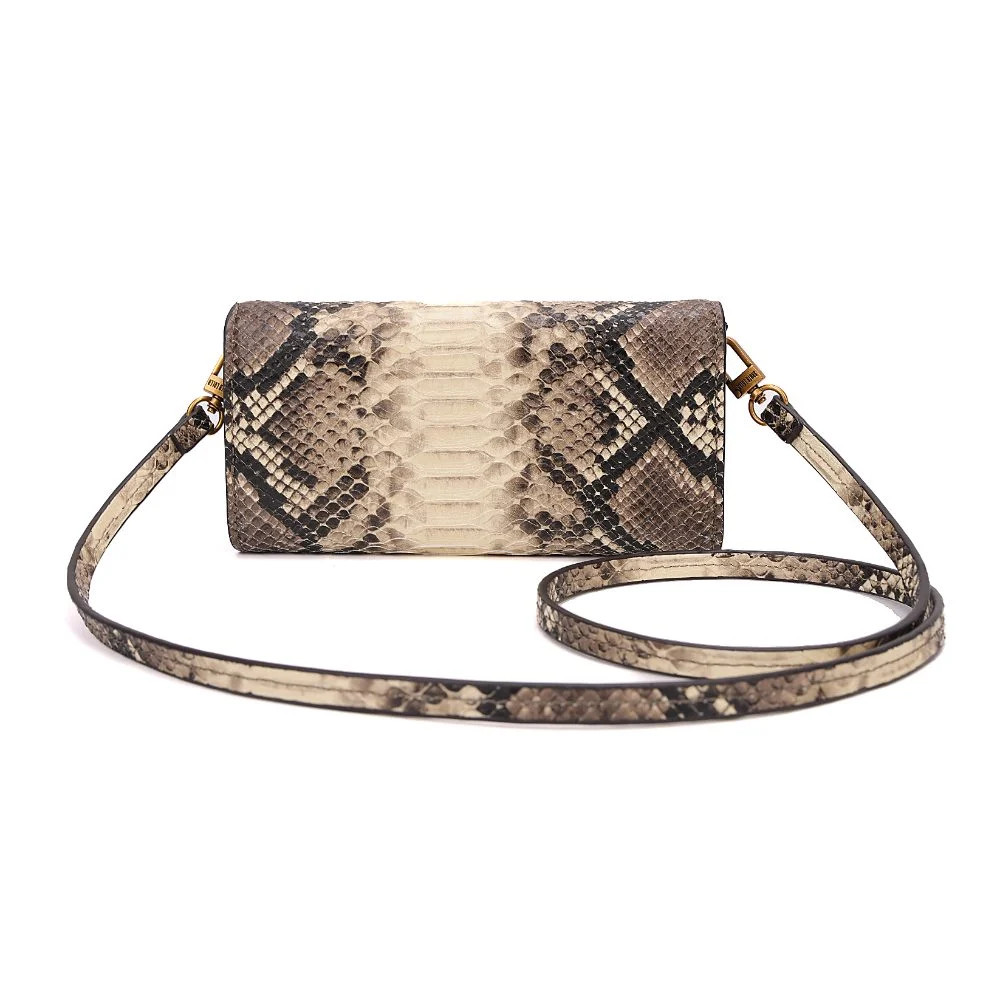 Bolsa Carteira Pequena Estampa Animal Print Cobra Alça Transversal - vista 5 de 7