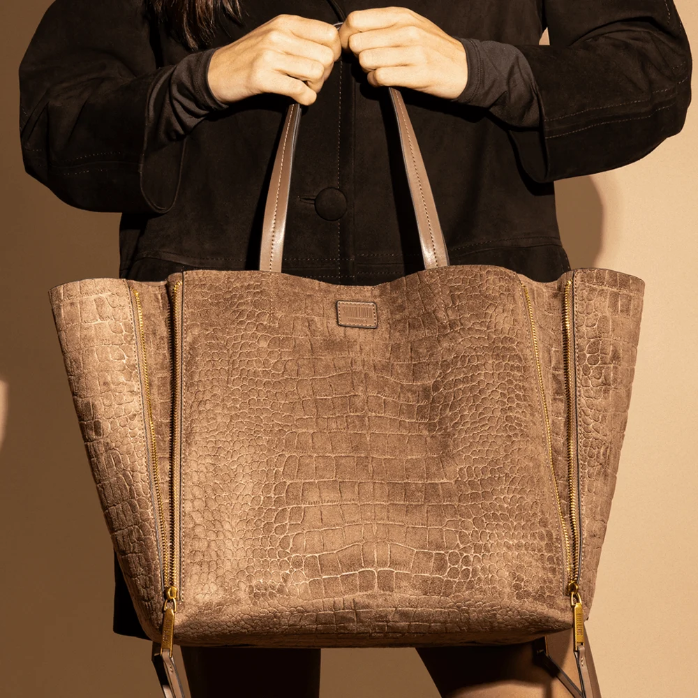 Bolsa Shopper Grande Croco Nobuck Bege Steel - vista 2 de 8