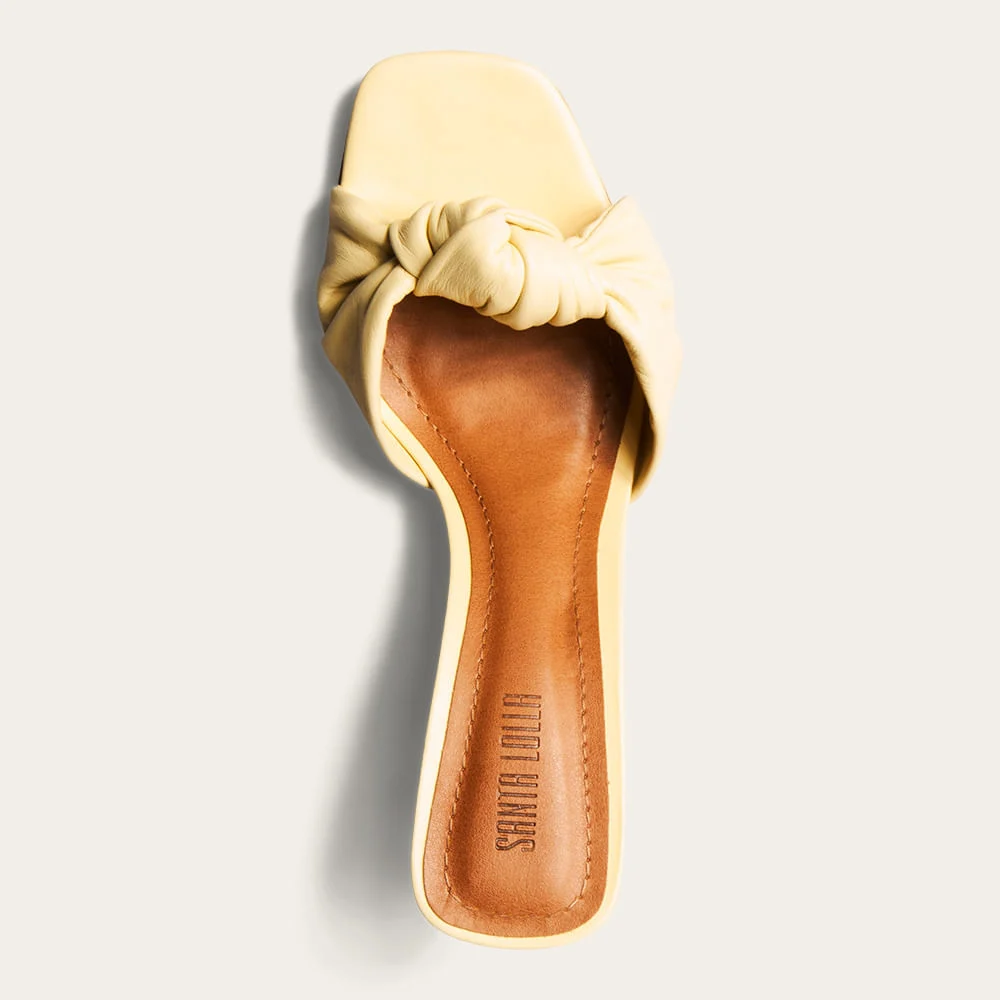 Tamanco Mule Anabela Couro Nobre Soft Bico Quadrado Amarelo Buttercream - vista 4 de 4