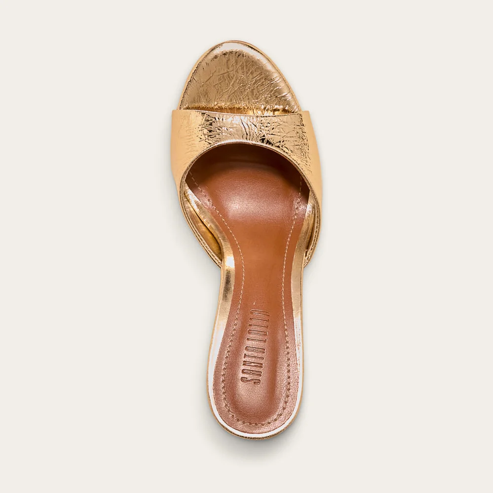 Tamanco Mule Couro Metalizado Salto Fino Metal Caramelo Doce de Leite - vista 3 de 3
