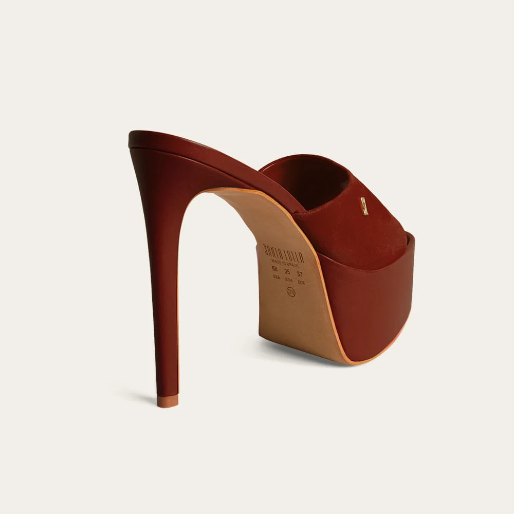 Tamanco Mule Plataforma Couro Camurça Salto Fino Marrom Terracota - vista 2 de 4