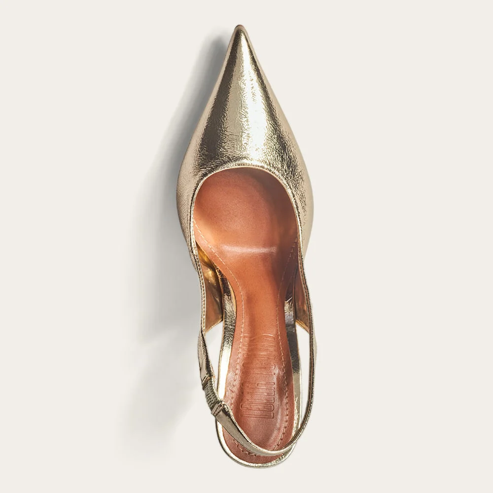 Scarpin Slingback Couro Metalizado Salto Agulha Dourado - vista 3 de 3