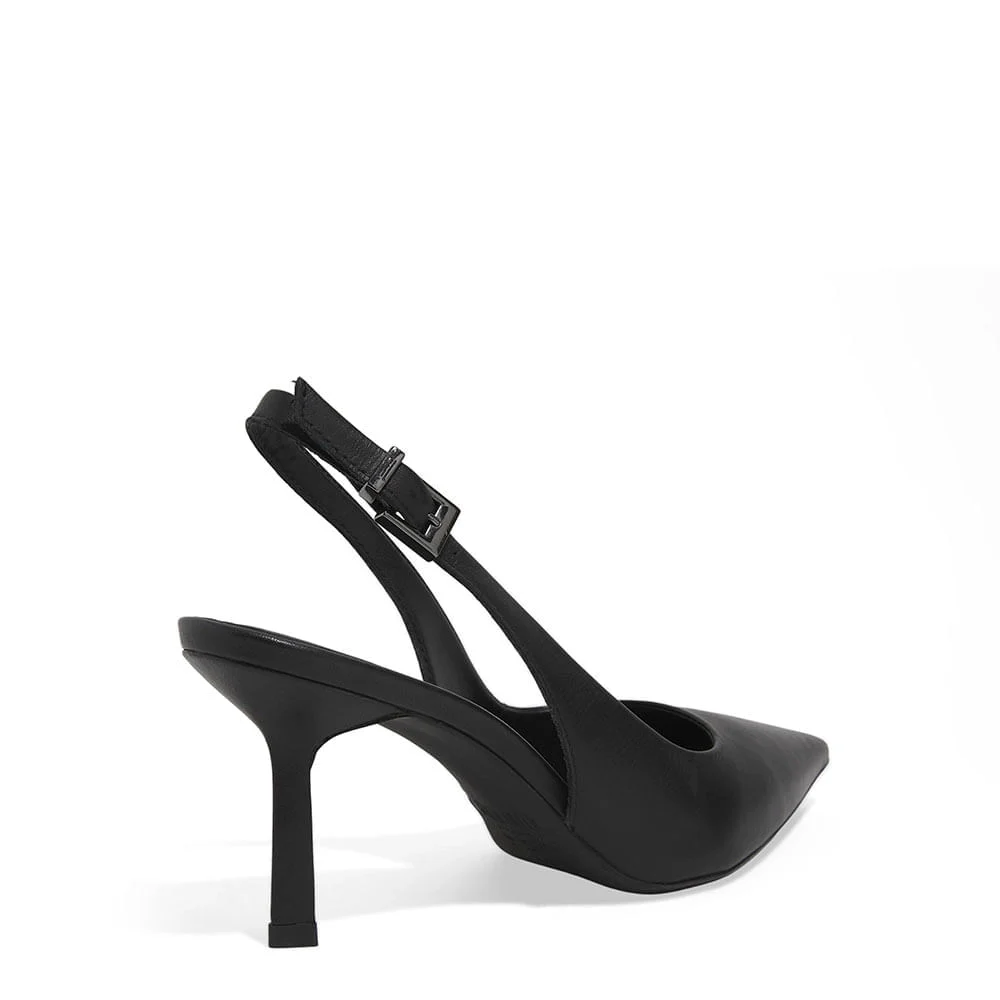 Scarpin Slingback Preto Couro Pelica Soft Salto Fino - vista 3 de 3
