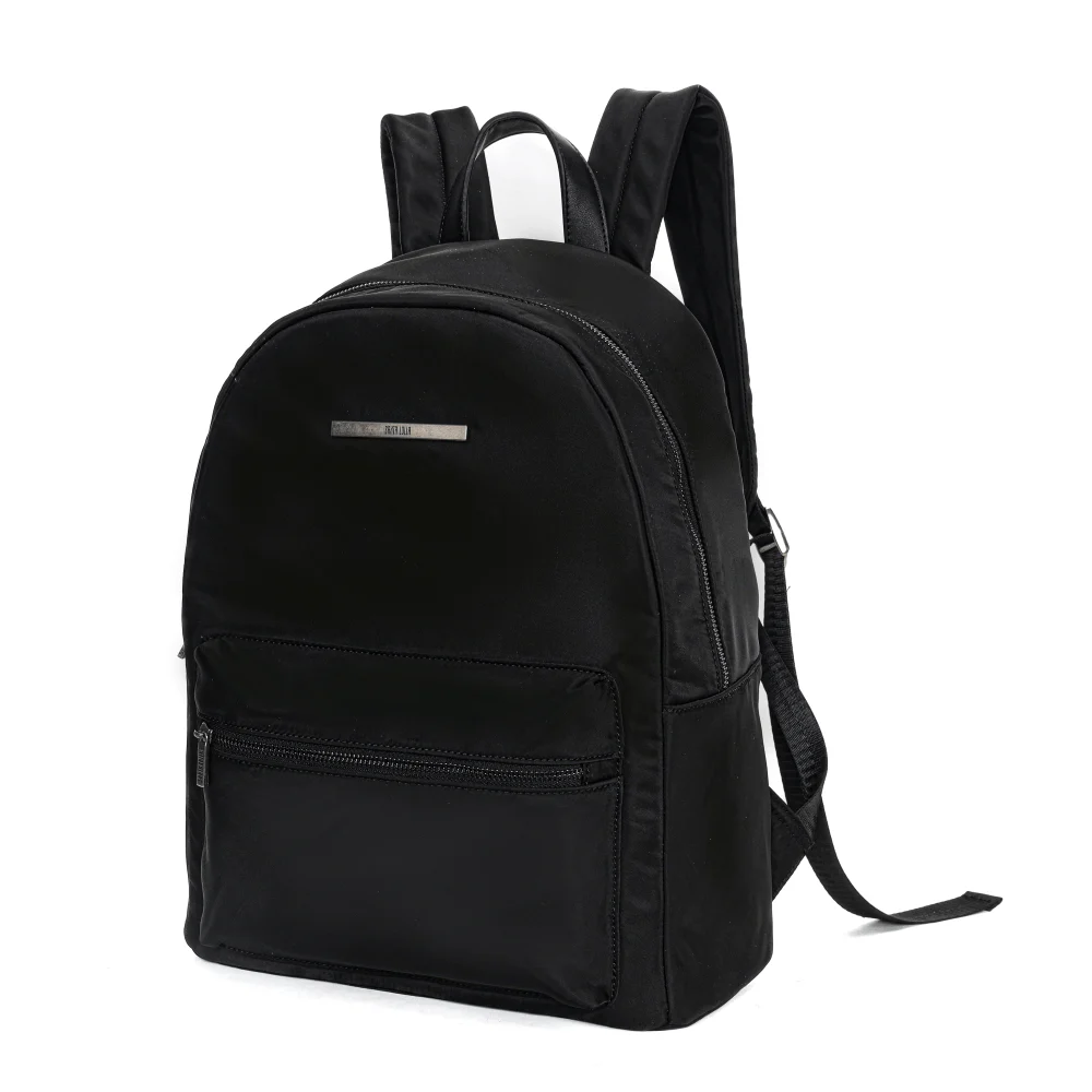 Mochila Grande Nylon Preta - vista 2 de 7