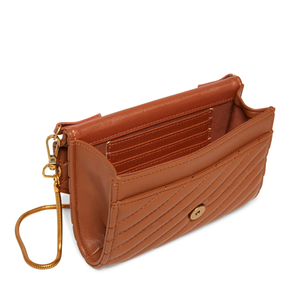 Bolsa Carteira Marrom Matelassê Transversal - vista 3 de 4
