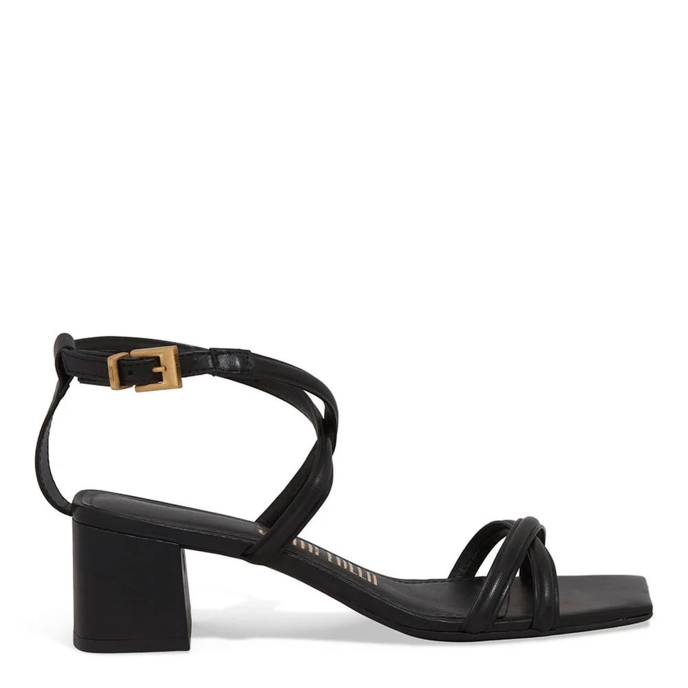 Sandália Couro Pelica Soft Bico Quadrado Preto - vista 1 de 3