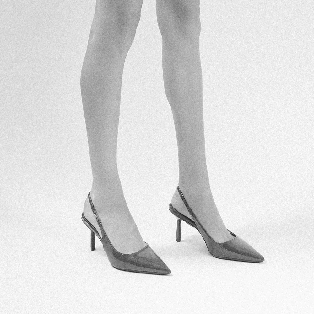 Scarpin Slingback Verniz Preto Salto Fino - vista 5 de 5